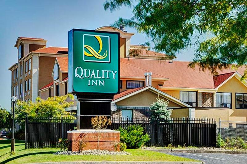 Quality & Conference Centre Inn