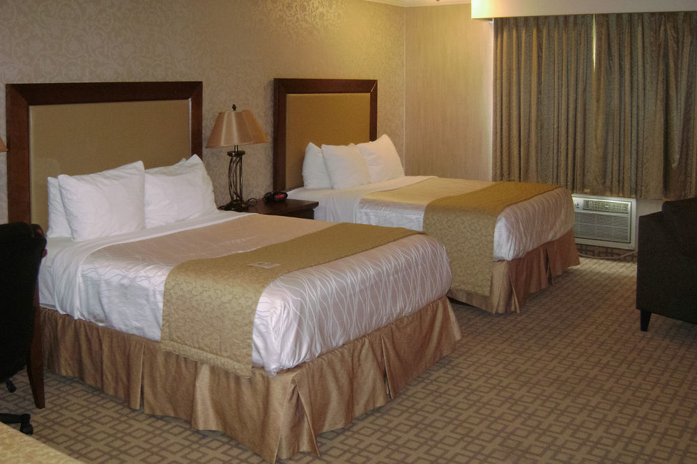 Quality & Conference Centre Inn