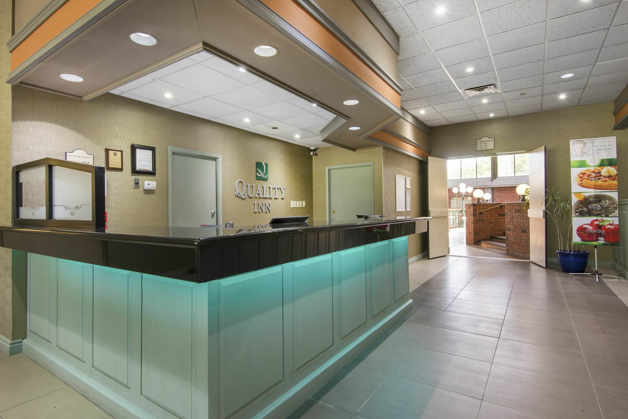 Inn Quality & Conference Centre 3*