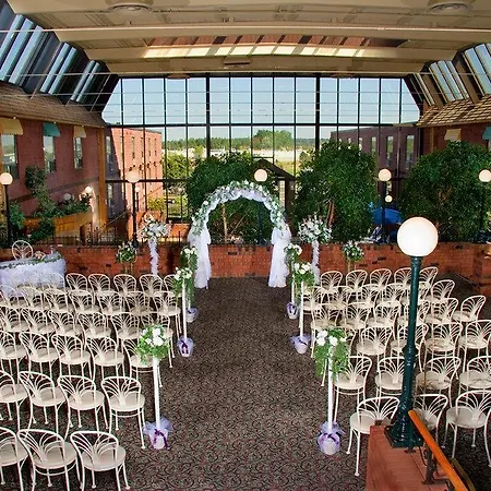 Quality Inn & Conference Centre 